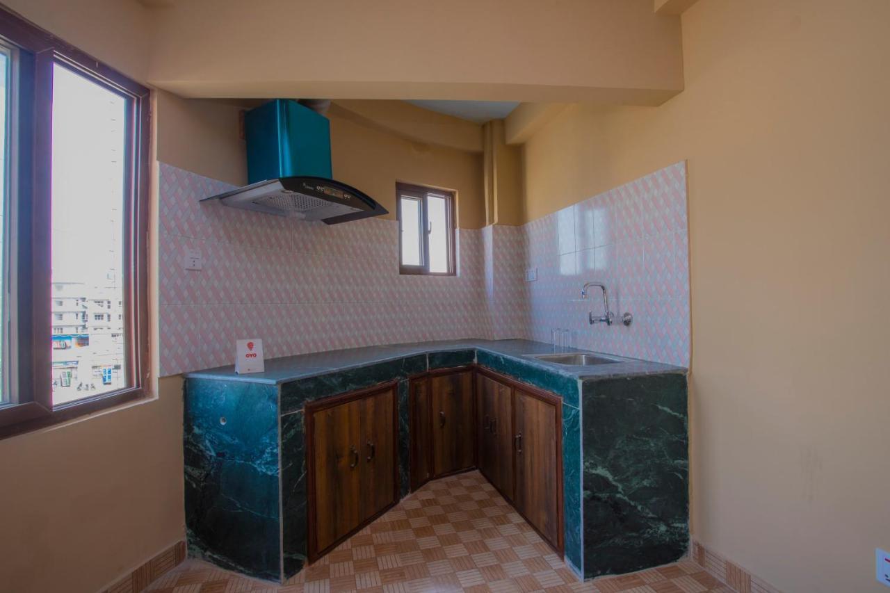 Oyo 206 Mount View Homes Катманду Екстер'єр фото