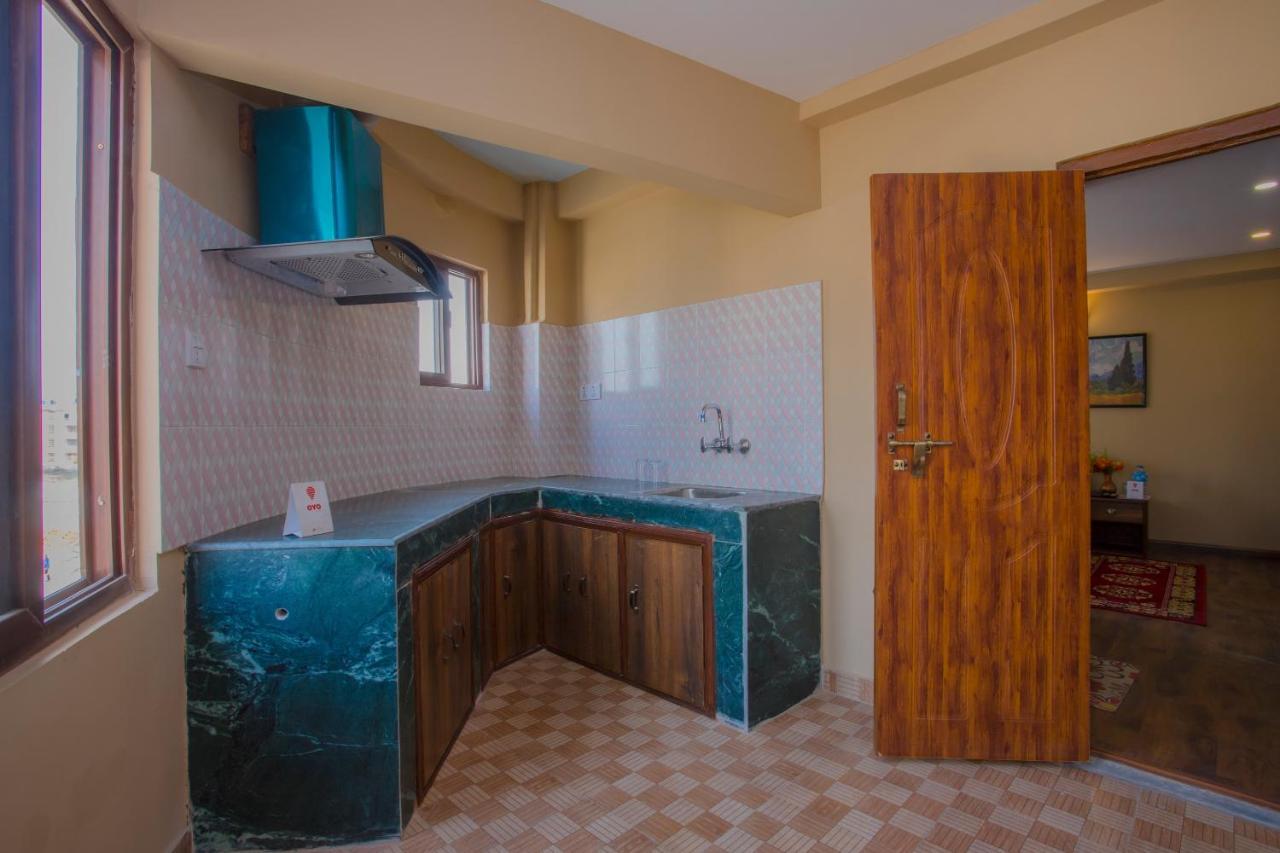 Oyo 206 Mount View Homes Катманду Екстер'єр фото
